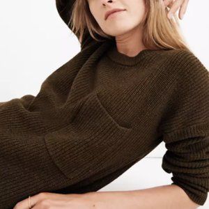 Thompson Pocket Pullover Sweater